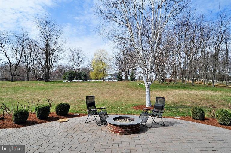 4868 Green Bridge Road Dayton, MD 21036 - Photo 26 of 27 Patio 2