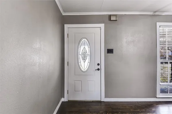 $199,999 | 510 South Church Street, Ferris, TX 75125