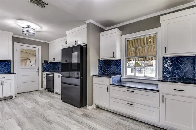 $209,900 | 510 South Church Street, Ferris, TX 75125