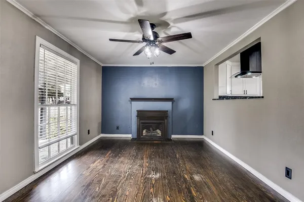 $199,999 | 510 South Church Street, Ferris, TX 75125
