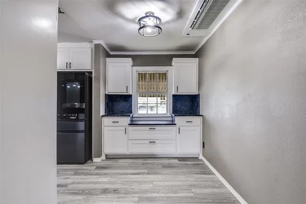 $199,999 | 510 South Church Street, Ferris, TX 75125