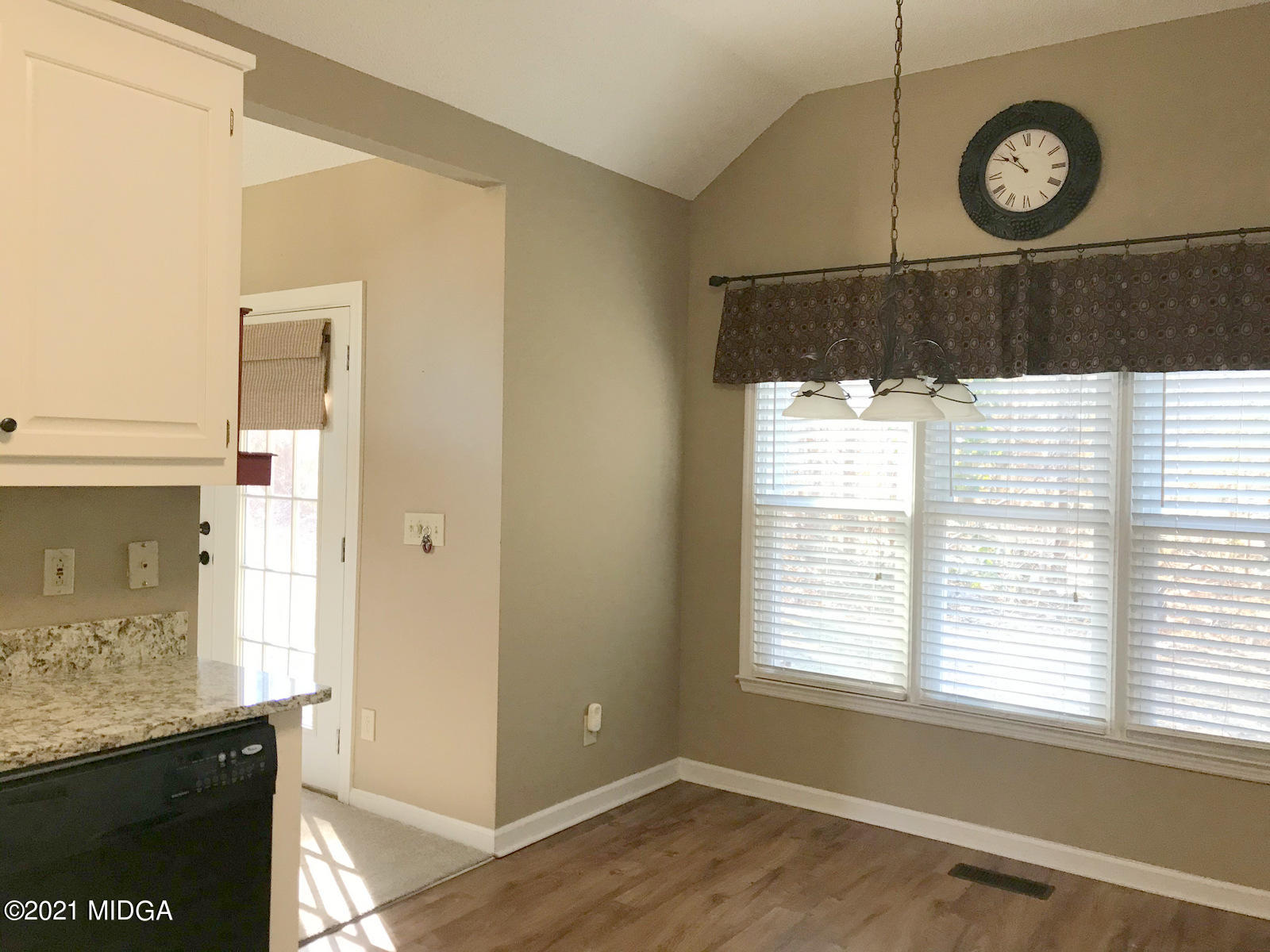 152 Springfield Boulevard Macon, GA 31210 - Photo 15 of 32 IMG_8308 (002)