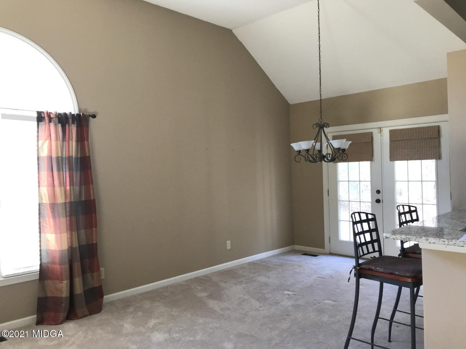 152 Springfield Boulevard Macon, GA 31210 - Photo 6 of 32 IMG_8301 (002)