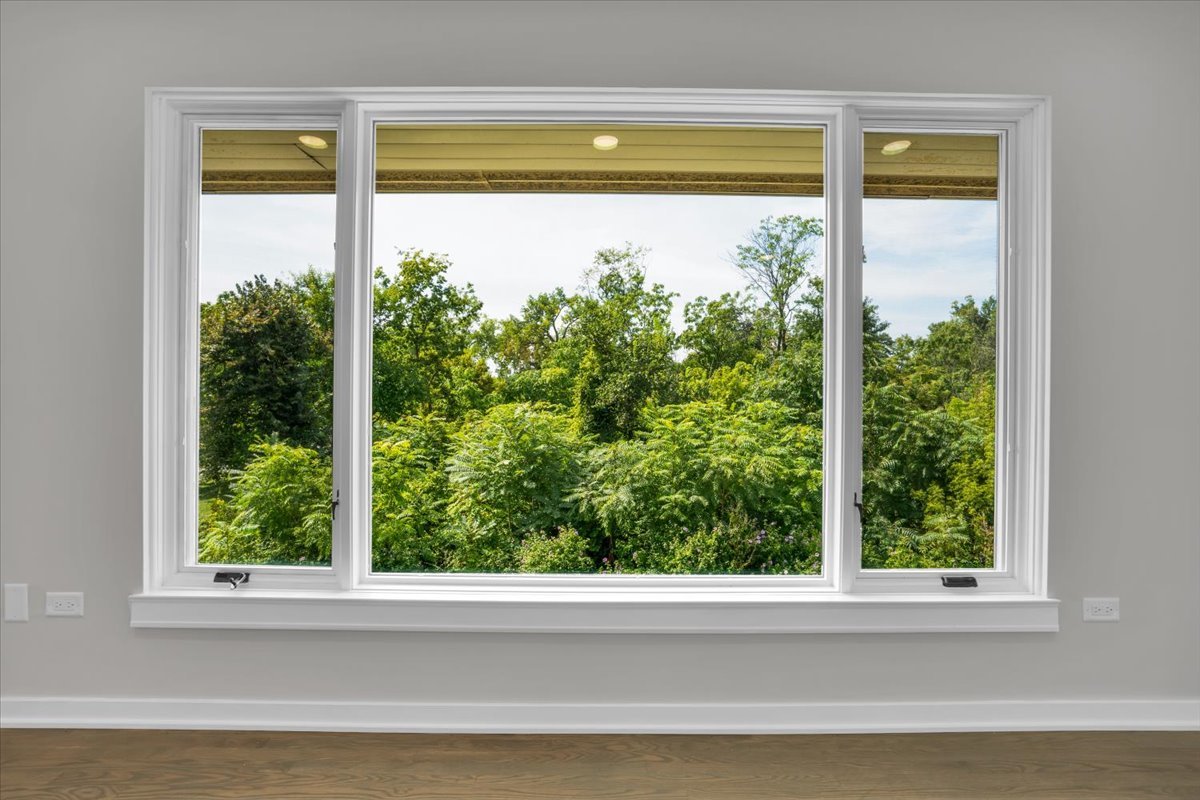 7330 Ogden Avenue, Unit 3 Riverside, IL 60546 - Photo 9 of 37 a view of a small space with a large window