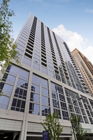 2 West Delaware Place, Unit 3002 Chicago, IL 60610 - Photo 1 of 25