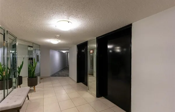 $2,900 | 11930 North Bayshore Drive, Unit 1409, North Miami, FL 33181