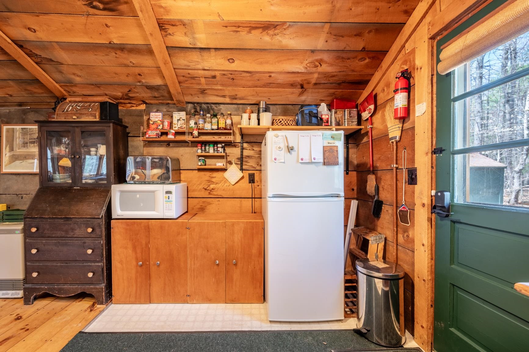 292 Baker Road North Sutton, NH 03260 - Photo 4 of 46