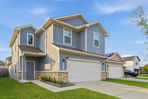 $2,450 | 19623 Cat Spruce Court, Porter, TX 77365