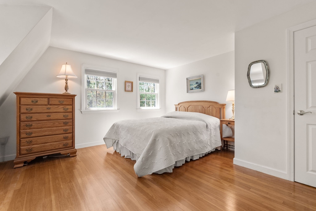40 Amble Road Chelmsford, MA 01824 - Photo 17 of 26 a spacious bedroom with a bed and a dresser