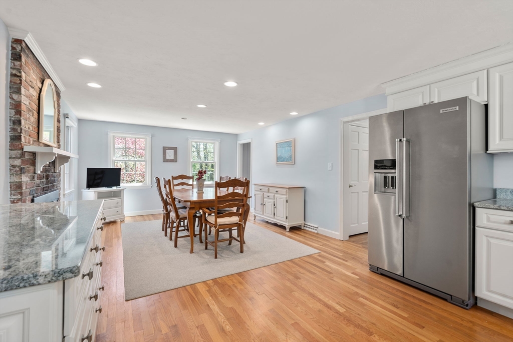 40 Amble Road Chelmsford, MA 01824 - Photo 6 of 26 a view of a dining room with furniture