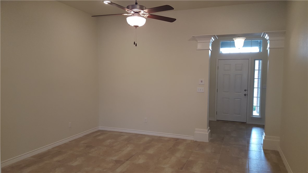 7518 Ranch View Drive Corpus Christi, TX 78414 - Photo 3 of 15