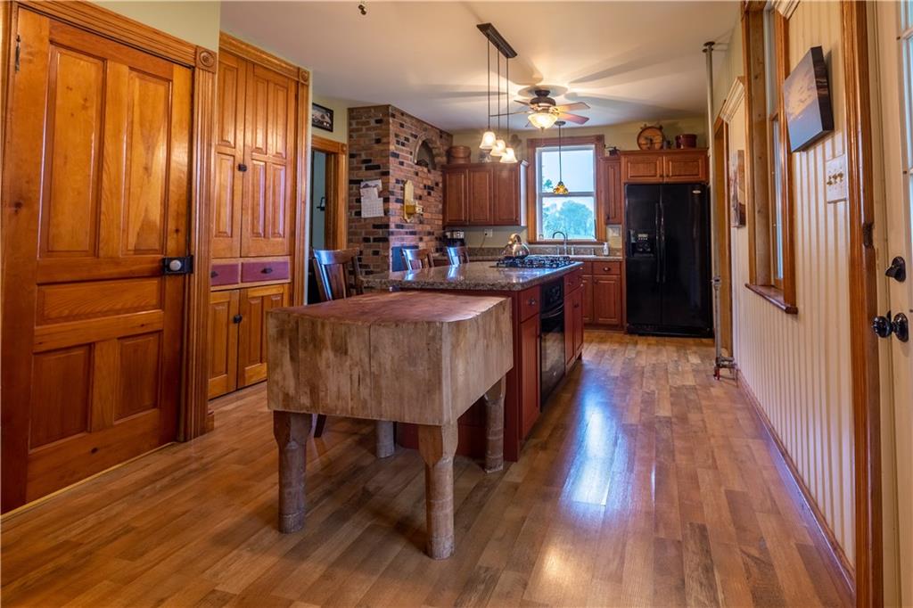 488 Beaver Dam Road Friedens, PA 15541 - Photo 3 of 25 Gallery Image 3