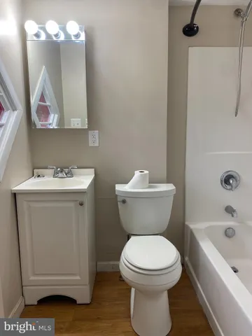 $1,800 | 871 Fairfax Pike, Stephens City, VA 22655