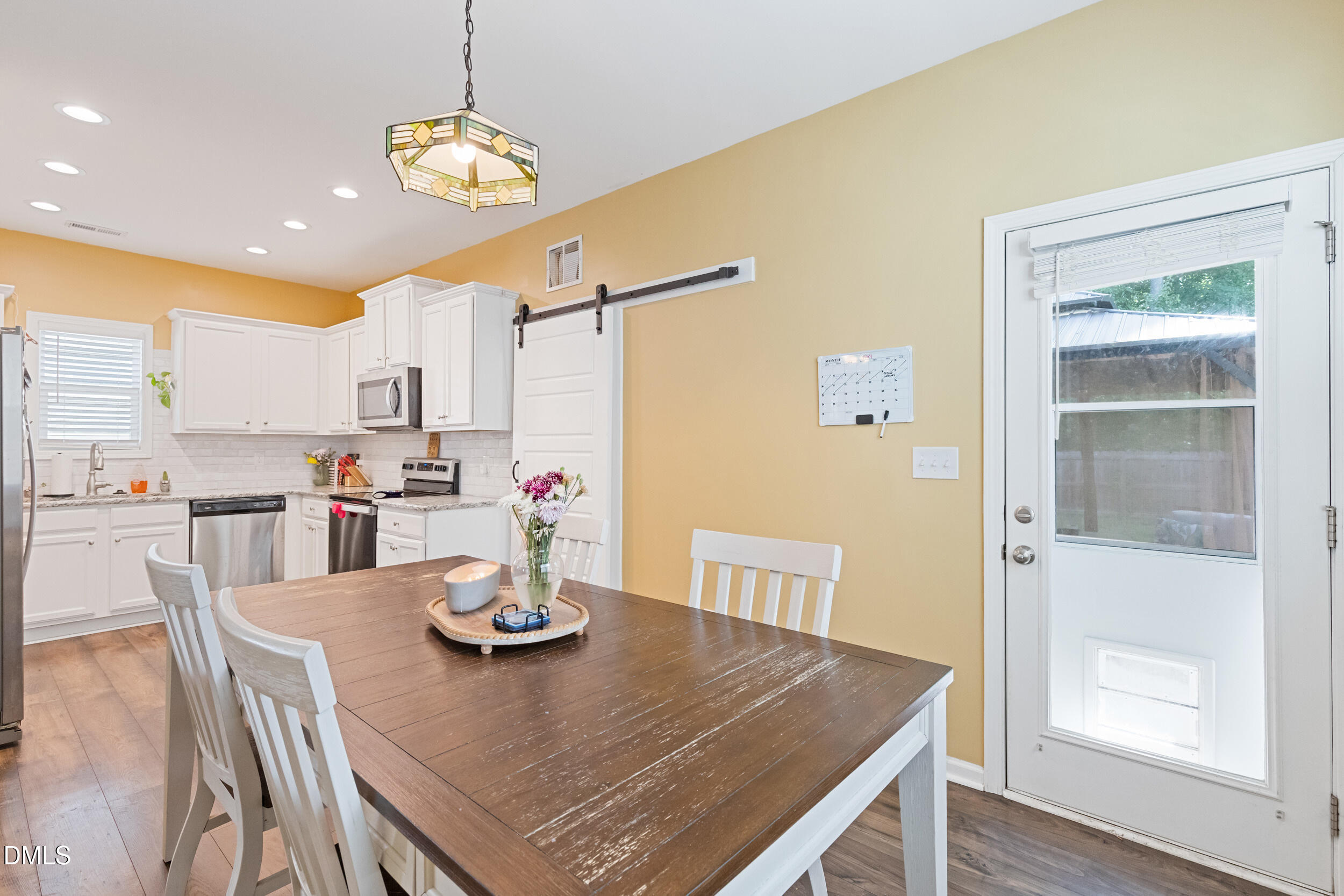 118 Yellow Jacket Ridge Clayton, NC 27520 - Photo 12 of 39 12_img_4437
