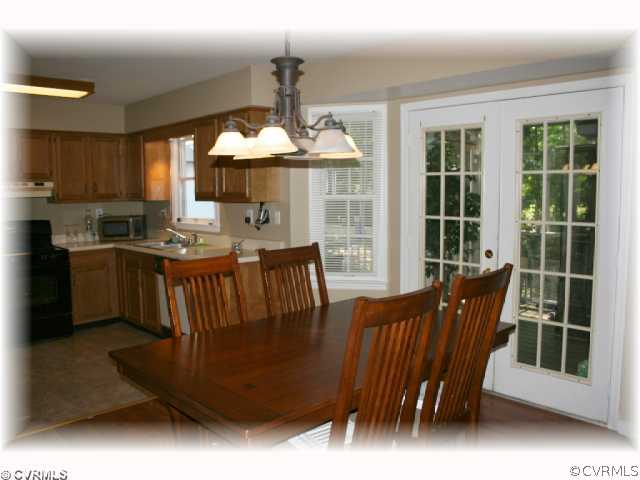 4619 Parrish Branch Road Midlothian, VA 23112 - Photo 5 of 12 Kitchen