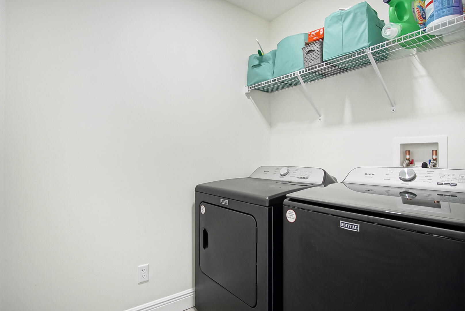 5302 Seagrape Drive Fort Pierce, FL 34982 - Photo 24 of 35 a utility room with dryer and washer