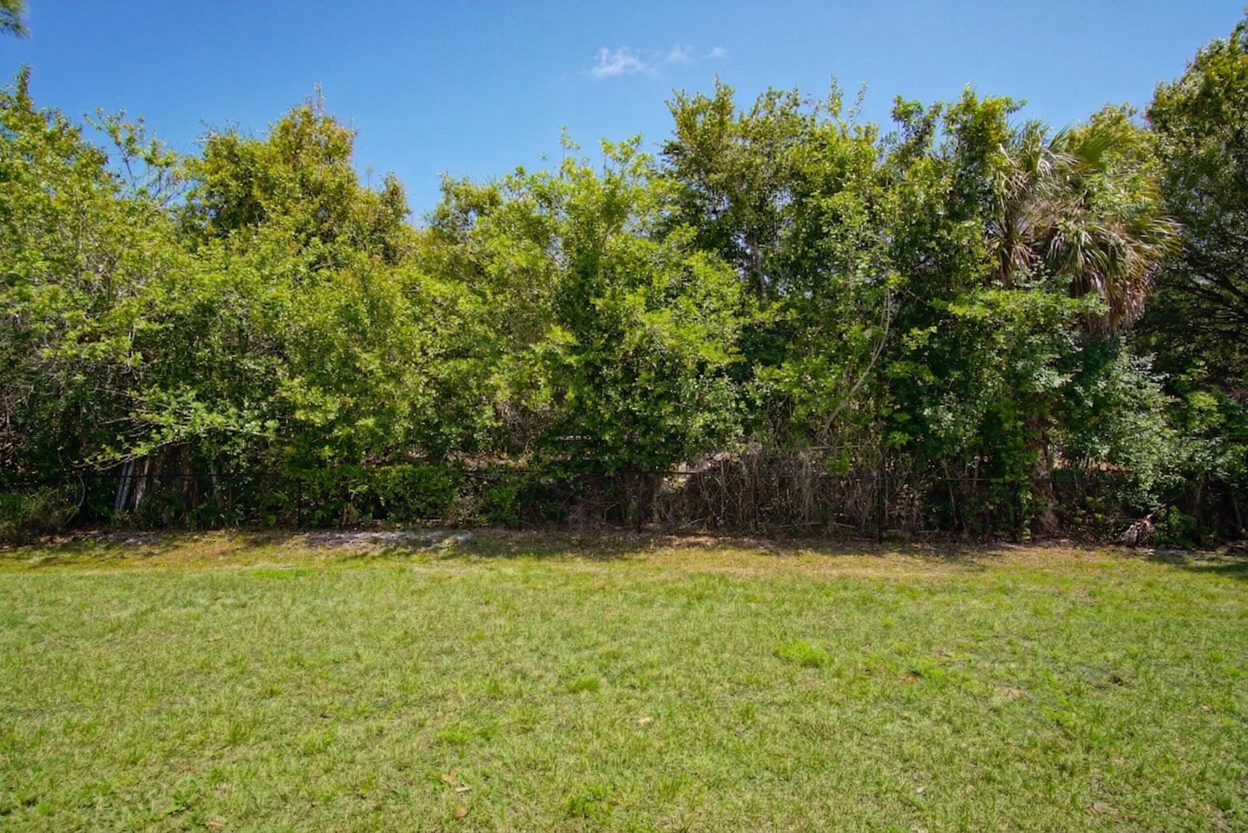5302 Seagrape Drive Fort Pierce, FL 34982 - Photo 30 of 35 a view of a garden