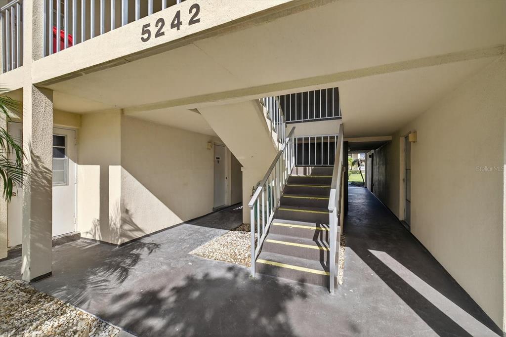 5242 Opal Lane, Unit 207 New Port Richey, FL 34652 - Photo 15 of 55