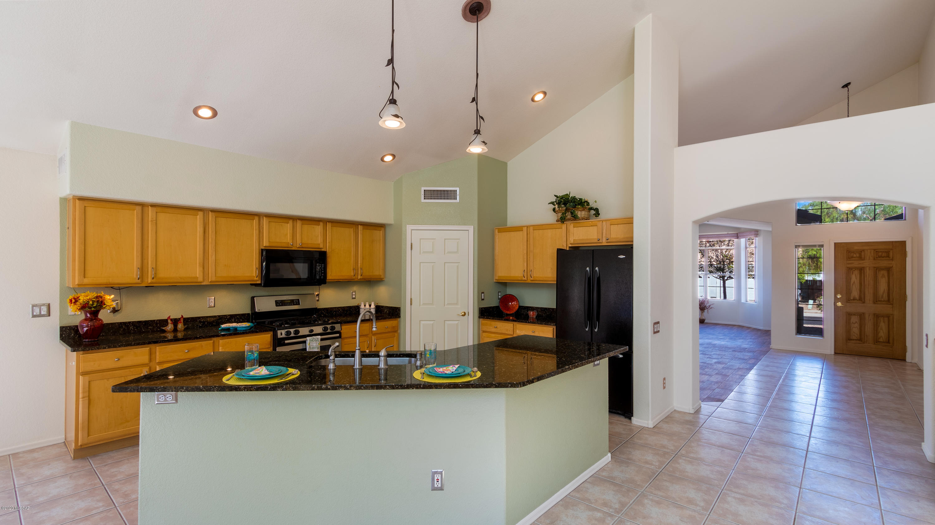 9804 Mountain Crossing Road Tucson, AZ 85748 - Photo 6 of 47 Gallery Image 6