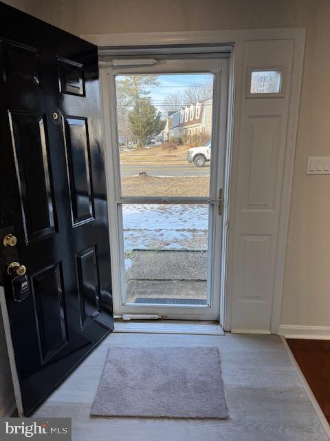 9507 Fort Foote Road Fort Washington, MD 20744 - Photo 34 of 49 Welcome home, no steps entry