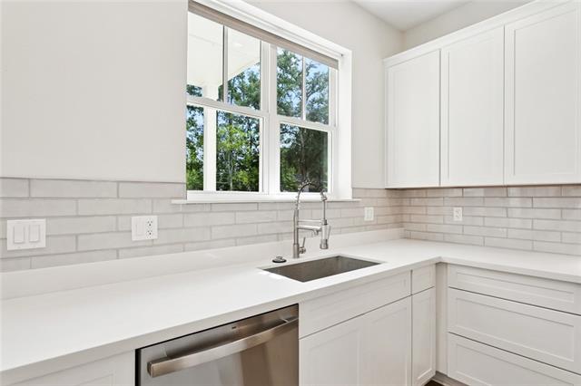 745 Carroll Street, Unit D Mandeville, LA 70448 - Photo 10 of 20