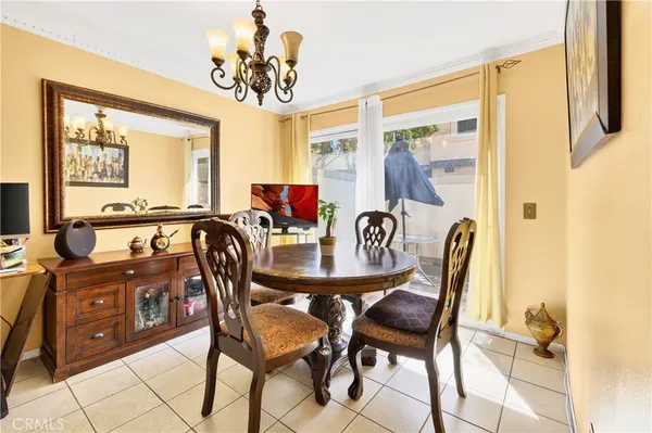 $640,000 | 12305 Runnymede Street, Unit 1, North Hollywood, CA 91605