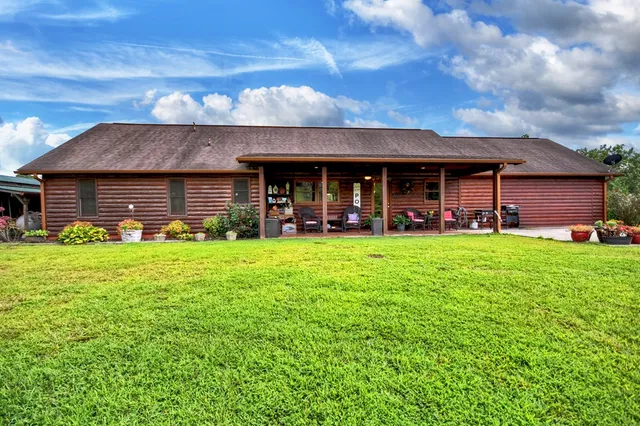 $499,700 | 7117 Mineral Bluff Highway, Mineral Bluff, GA 30559