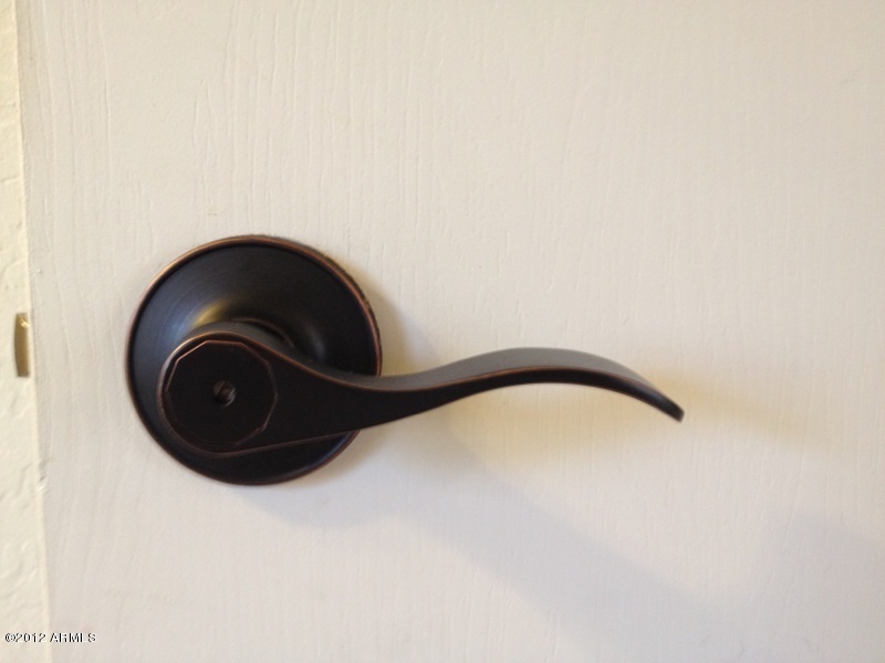 17435 North 16th Place Phoenix, AZ 85022 - Photo 18 of 42 oil rubbed bronze hardware