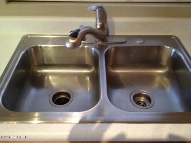 17435 North 16th Place Phoenix, AZ 85022 - Photo 7 of 42 kitchen sink