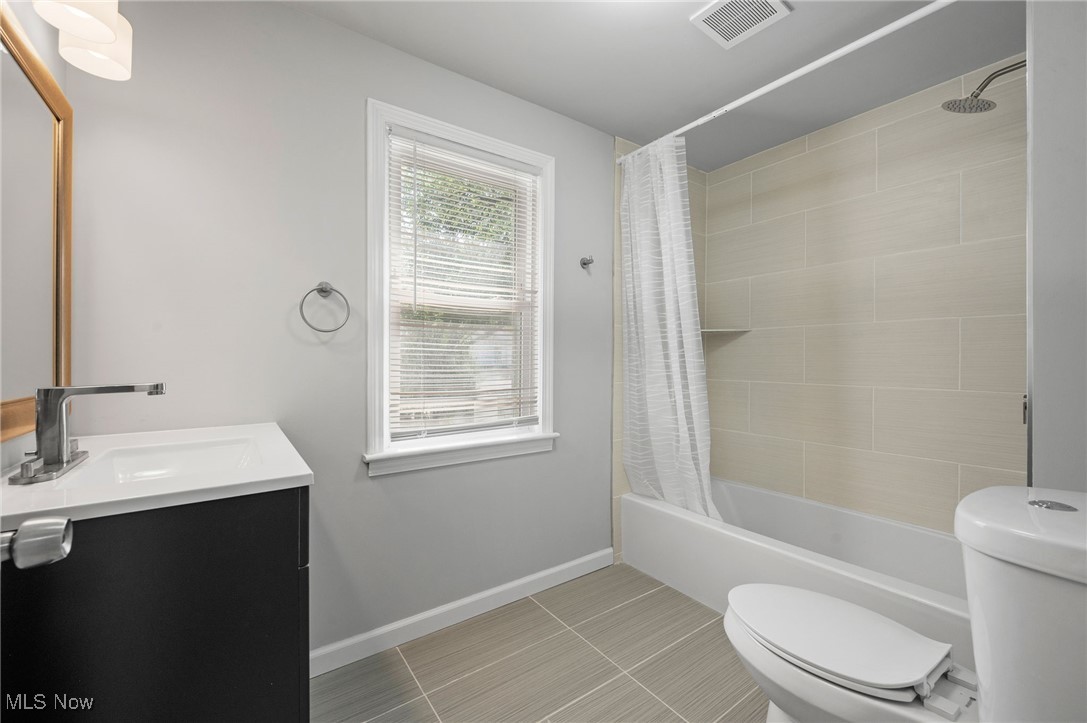 4038 Bushnell Road University Heights, OH 44118 - Photo 25 of 48 Gallery Image 25