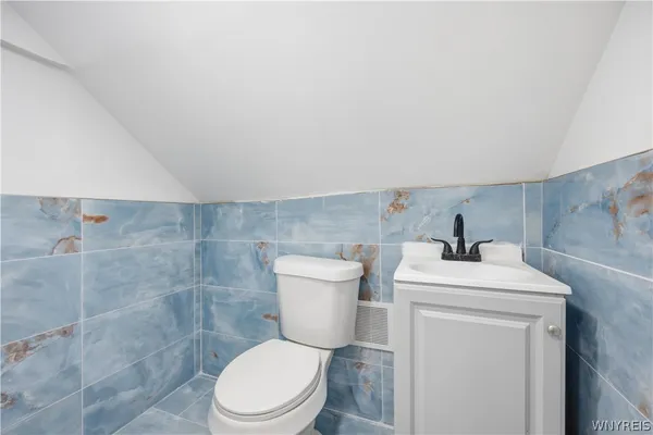 $229,000 | 122 Dartmouth Avenue, Buffalo, NY 14215