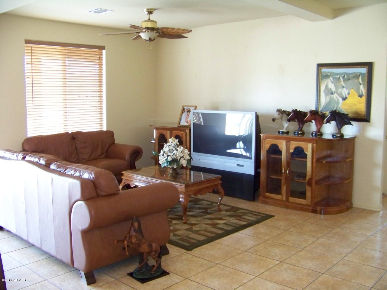 1930 East Joy Ranch Road Phoenix, AZ 85086 - Photo 2 of 10 Great Room