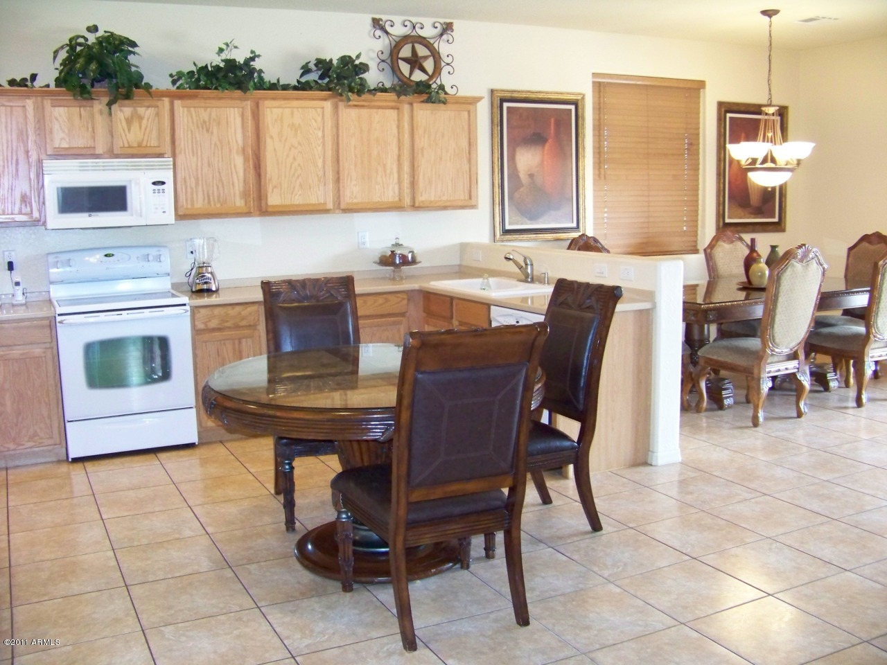 1930 East Joy Ranch Road Phoenix, AZ 85086 - Photo 3 of 10 Kitchen