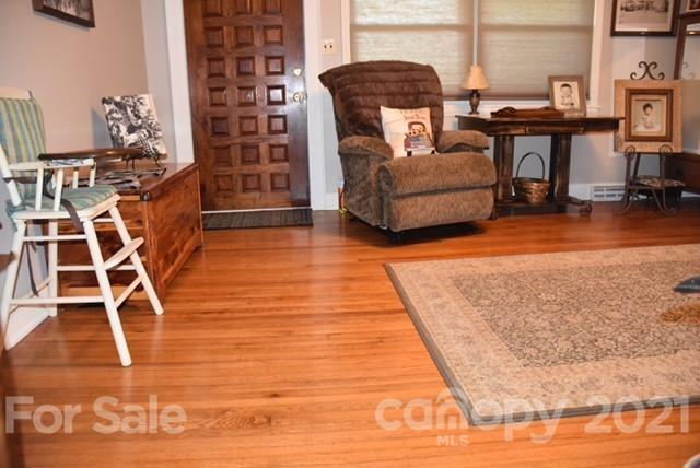 1527 St Marks Church Road Crouse, NC 28033 - Photo 9 of 32 Gallery Image 9