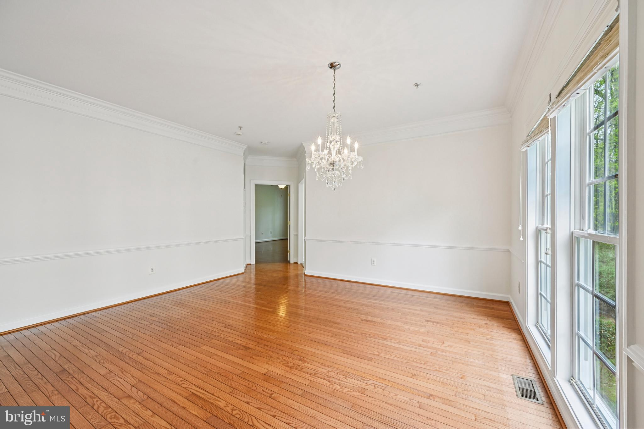 2646 Legends Way Ellicott City, MD 21042 - Photo 12 of 64 Dining Room