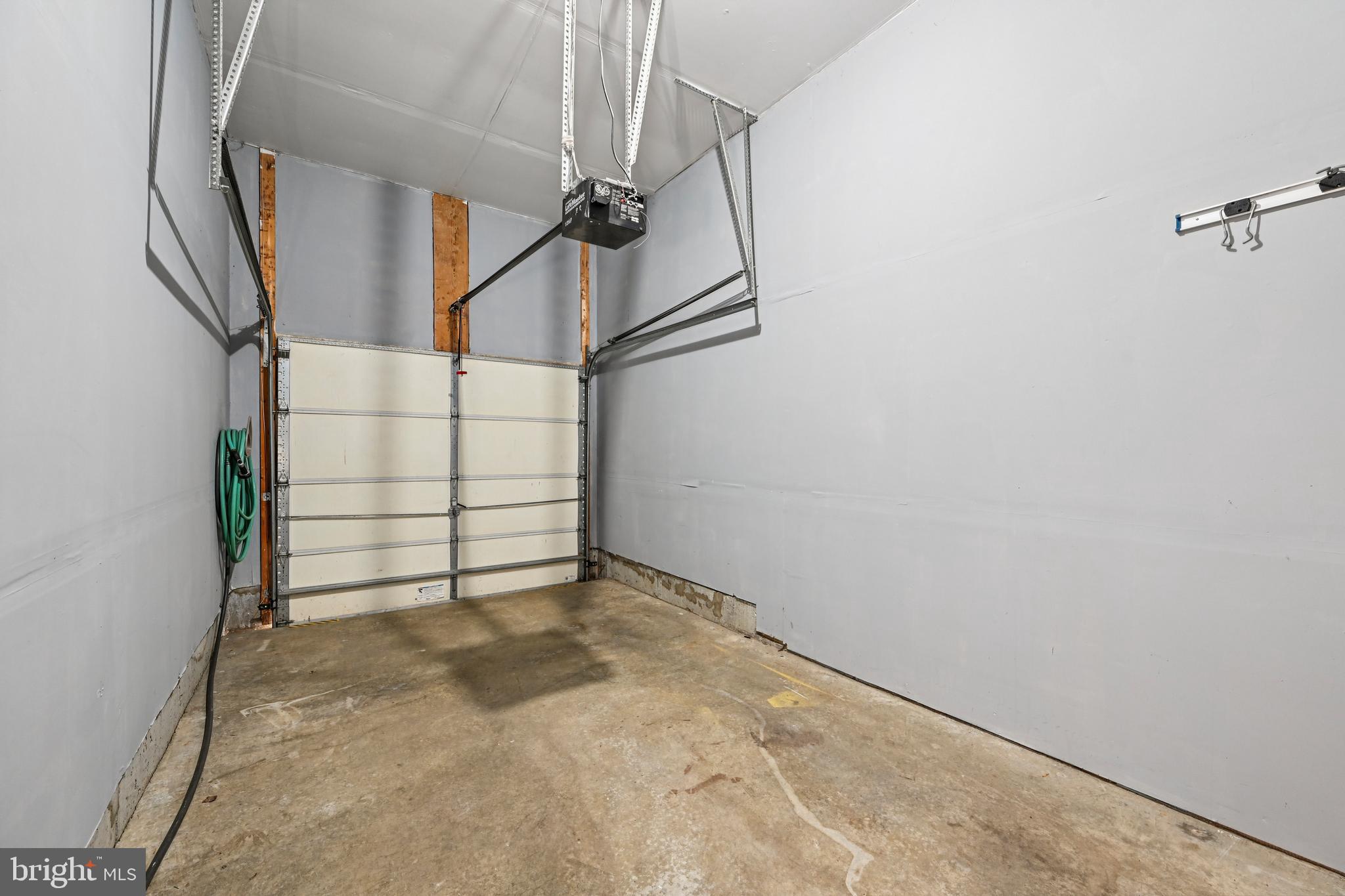 2646 Legends Way Ellicott City, MD 21042 - Photo 46 of 64 Garage