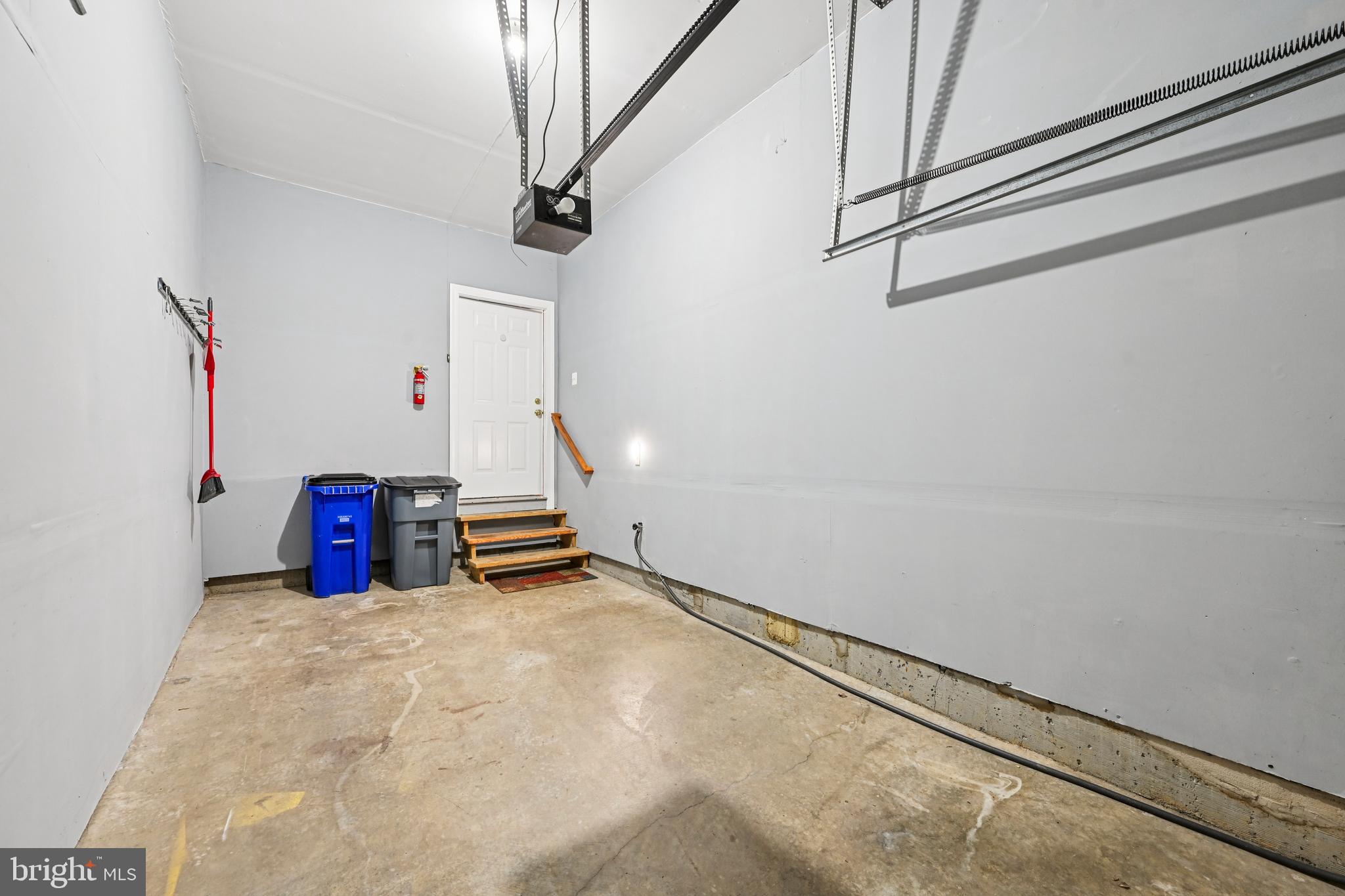 2646 Legends Way Ellicott City, MD 21042 - Photo 47 of 64 Garage
