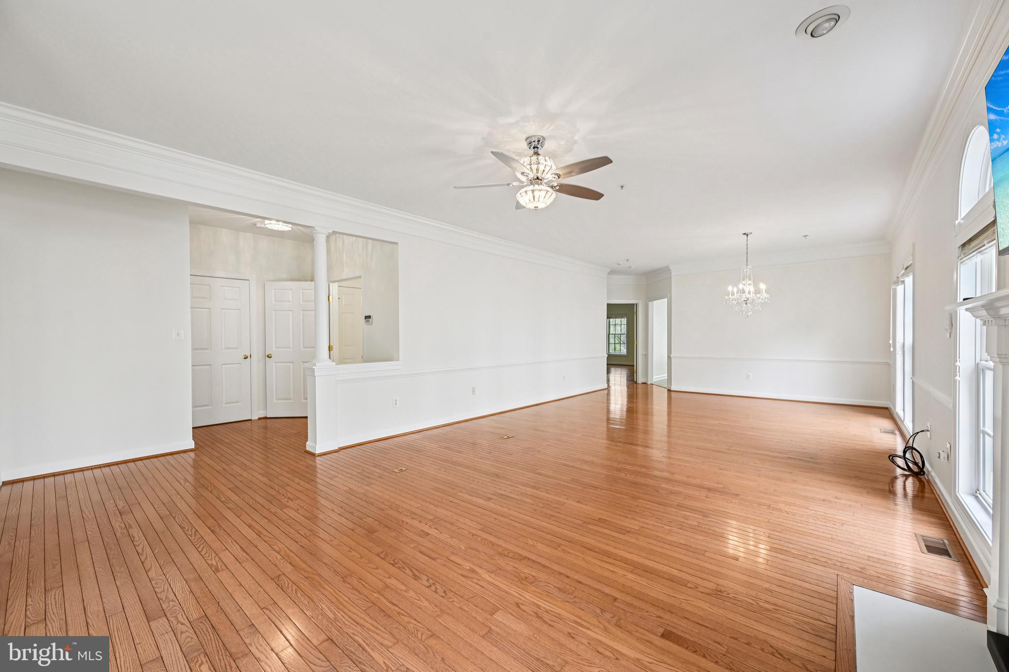 2646 Legends Way Ellicott City, MD 21042 - Photo 7 of 64 Living Room