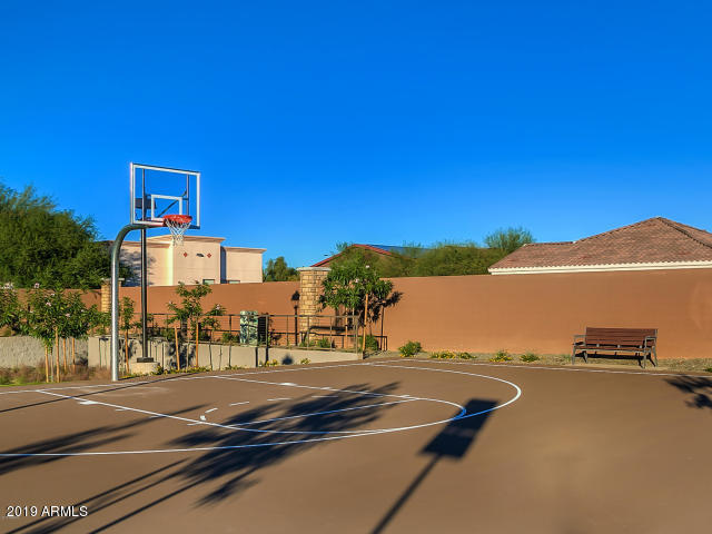 634 West Ranch Road Gilbert, AZ 85233 - Photo 6 of 56 634 W Ranch Rd - Basketball Court