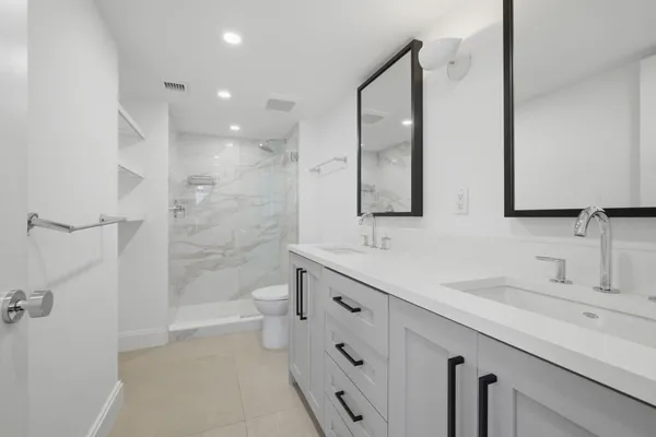 $6,000 | 3901 South Flagler Drive, Unit 804, West Palm Beach, FL 33405