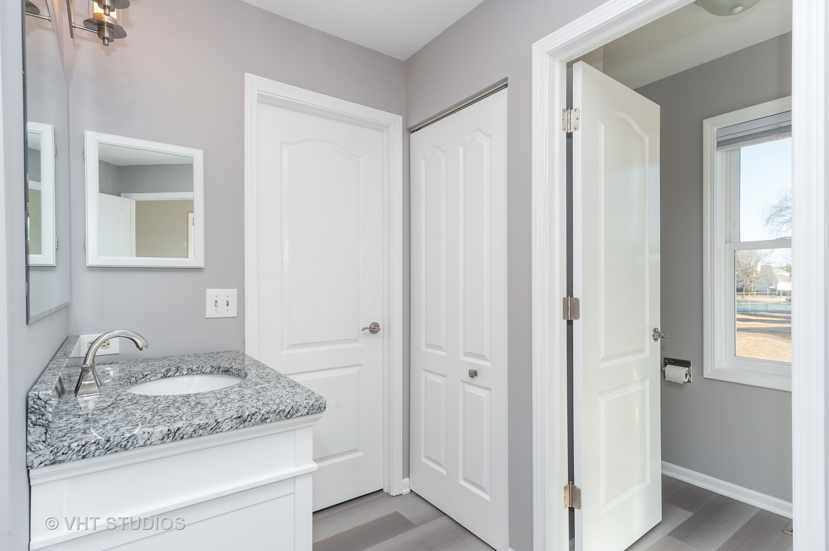 653 Raintree Court Buffalo Grove, IL 60089 - Photo 11 of 29