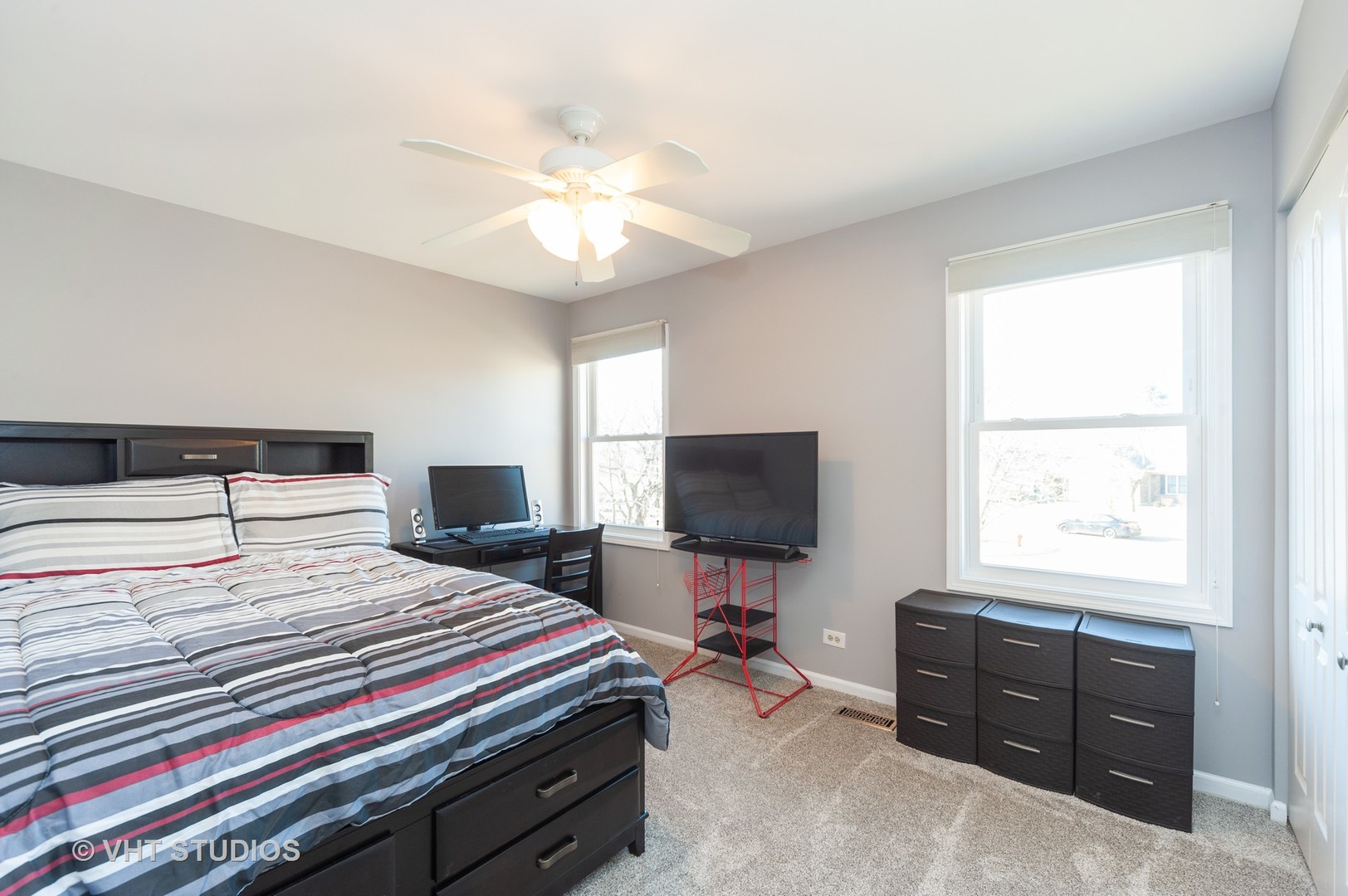 653 Raintree Court Buffalo Grove, IL 60089 - Photo 15 of 29