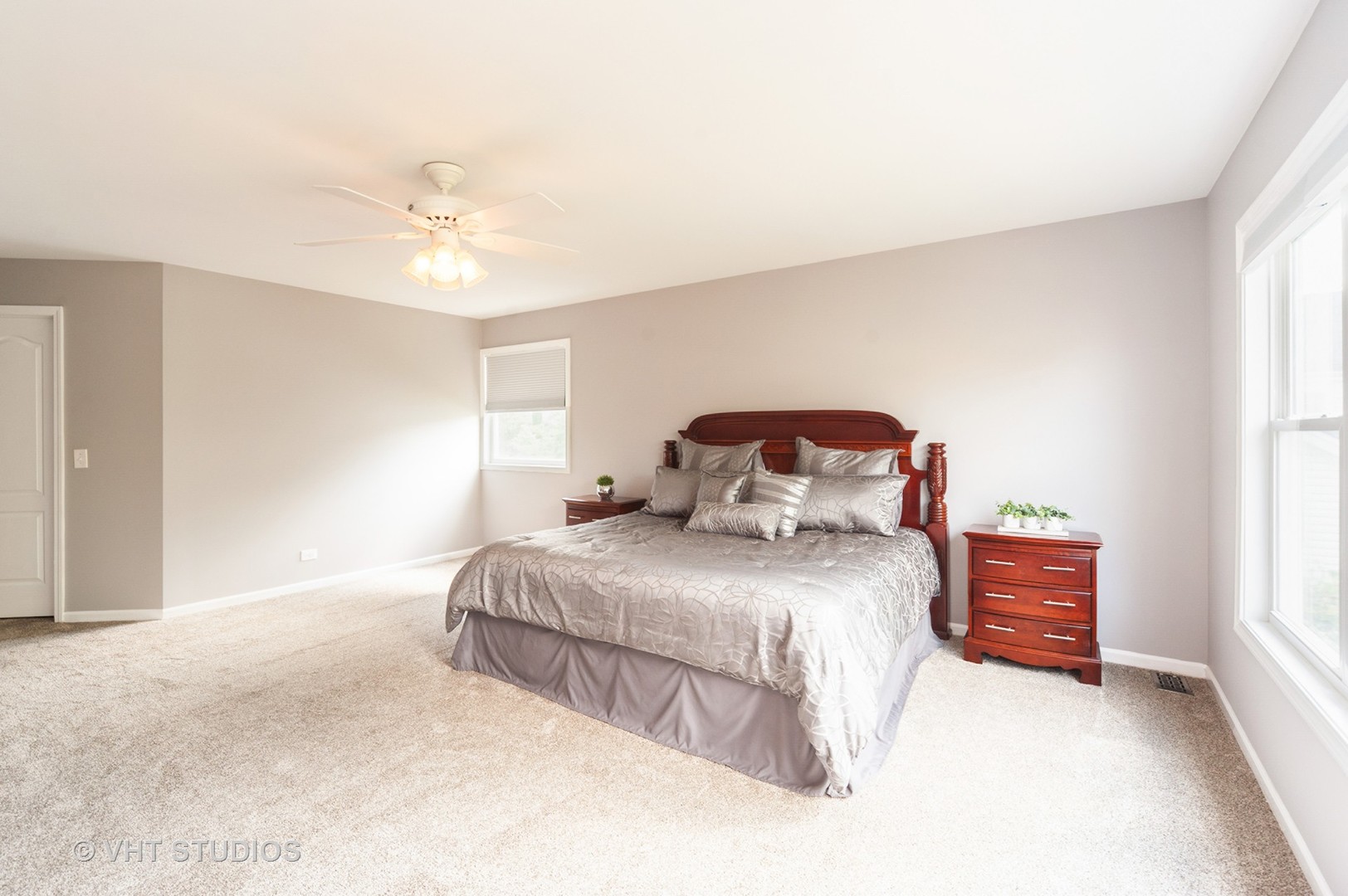 653 Raintree Court Buffalo Grove, IL 60089 - Photo 9 of 29