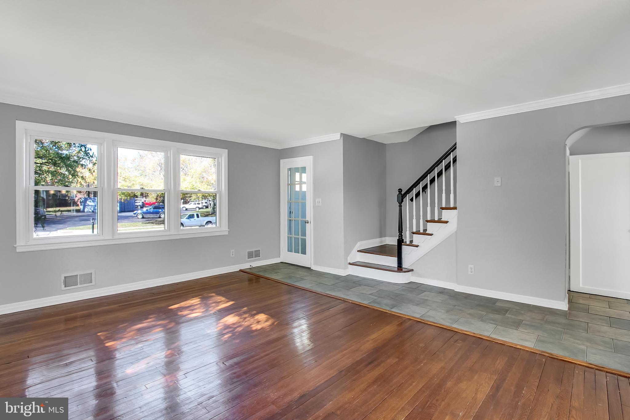 1720 Aberdeen Road Towson, MD 21286 - Photo 2 of 27