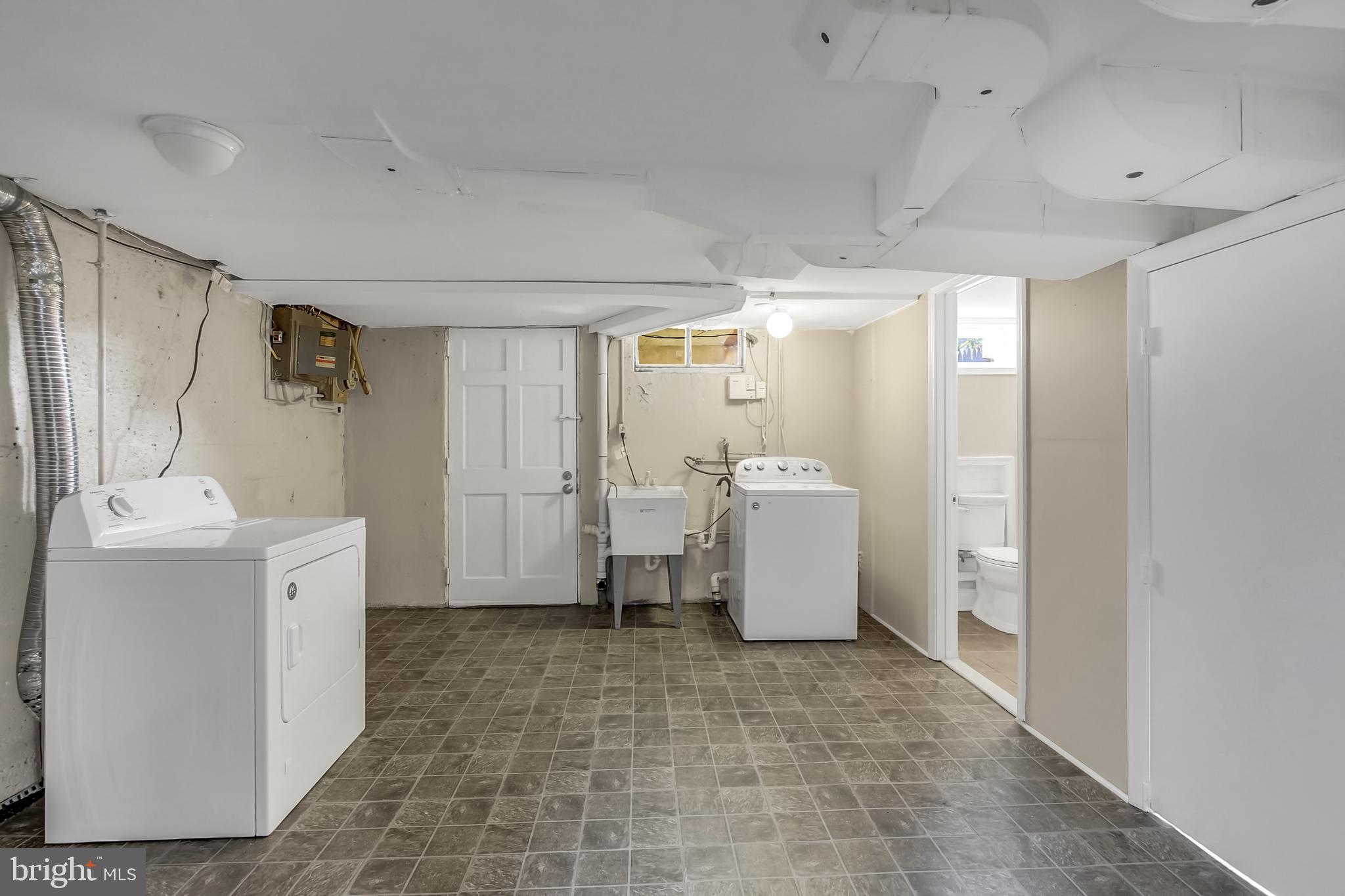 1720 Aberdeen Road Towson, MD 21286 - Photo 20 of 27