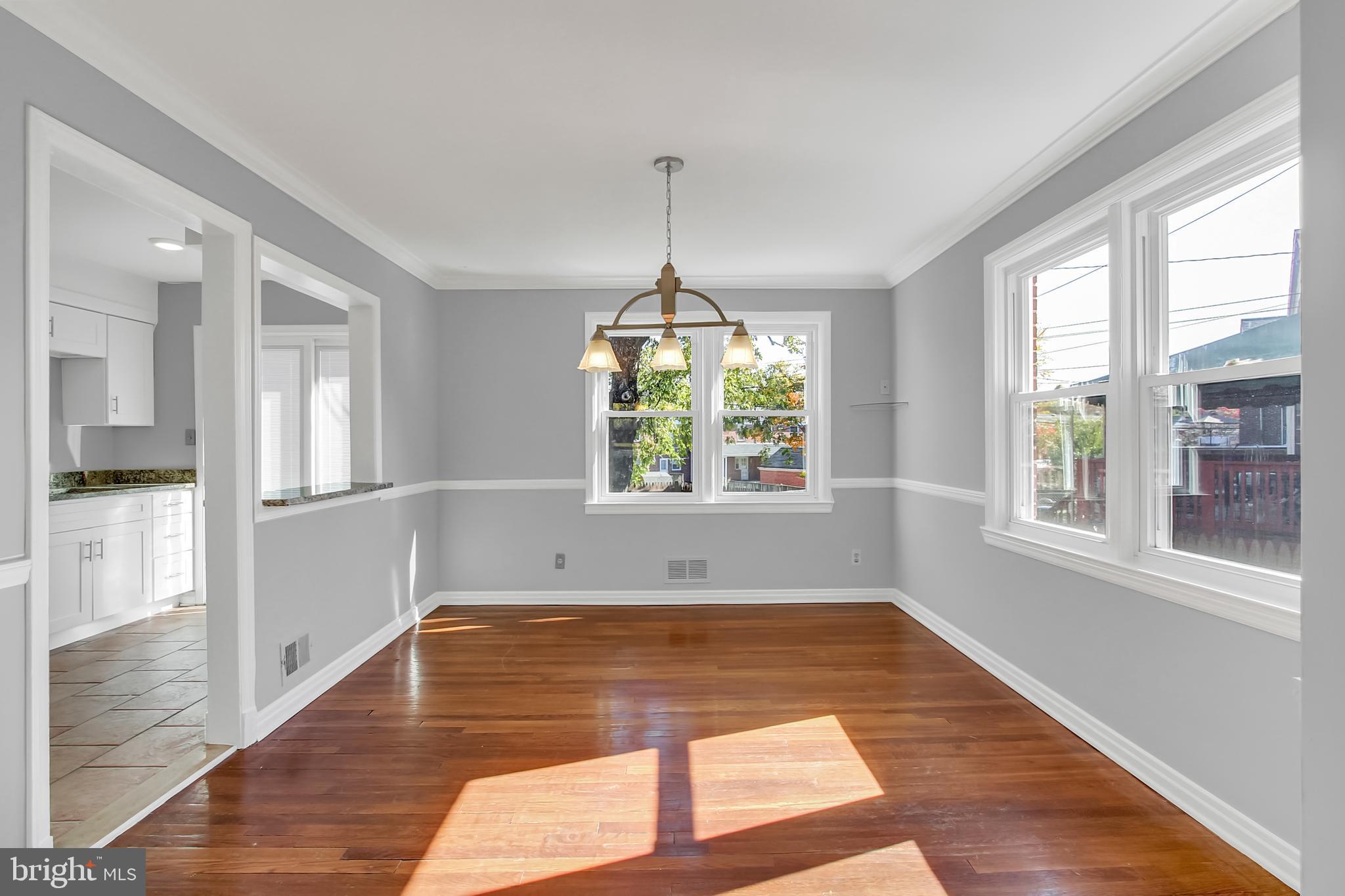 1720 Aberdeen Road Towson, MD 21286 - Photo 6 of 27