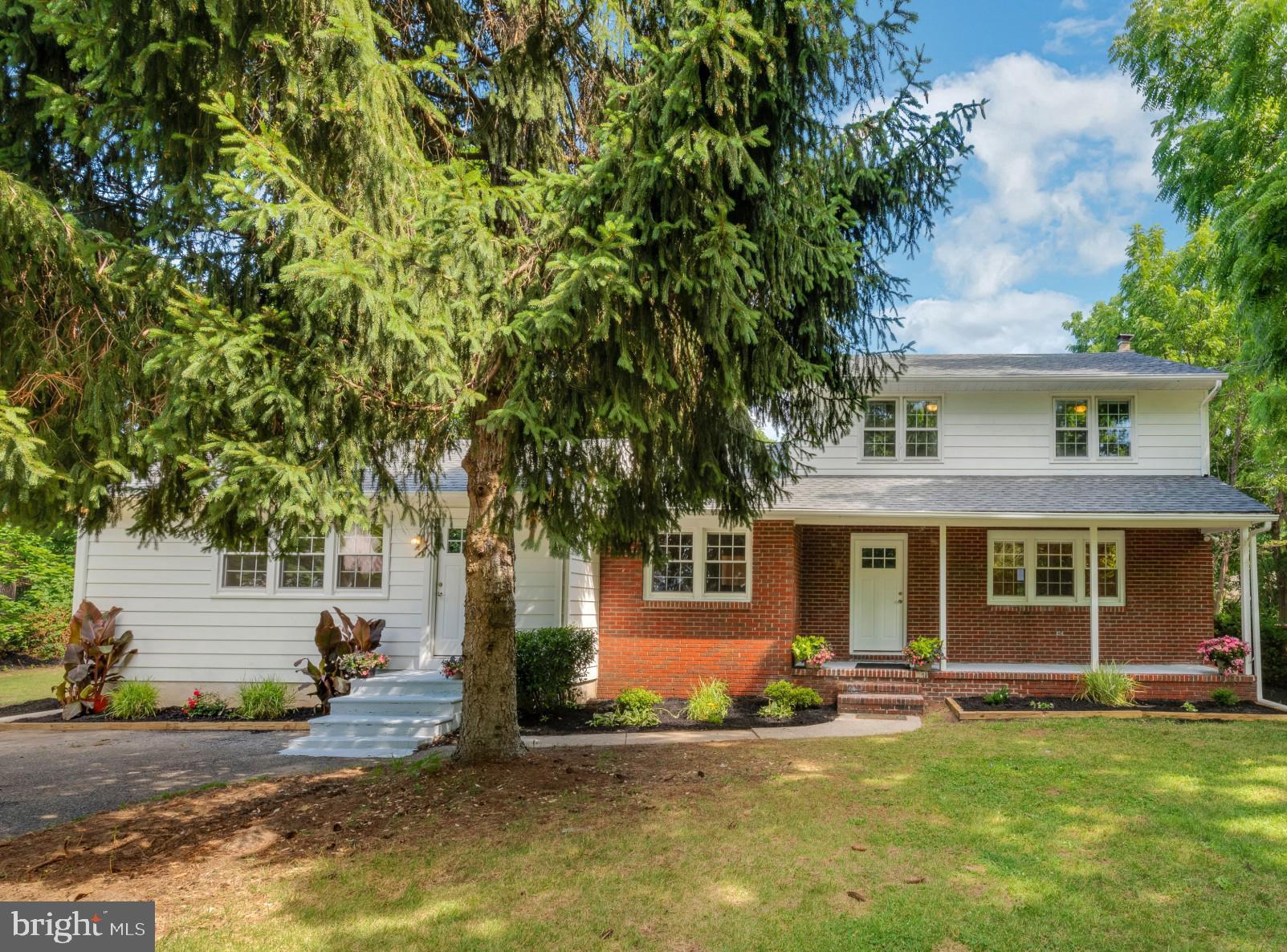 275 Dutch Mill Road Malaga, NJ 08328 - Photo 3 of 29 Exterior Front