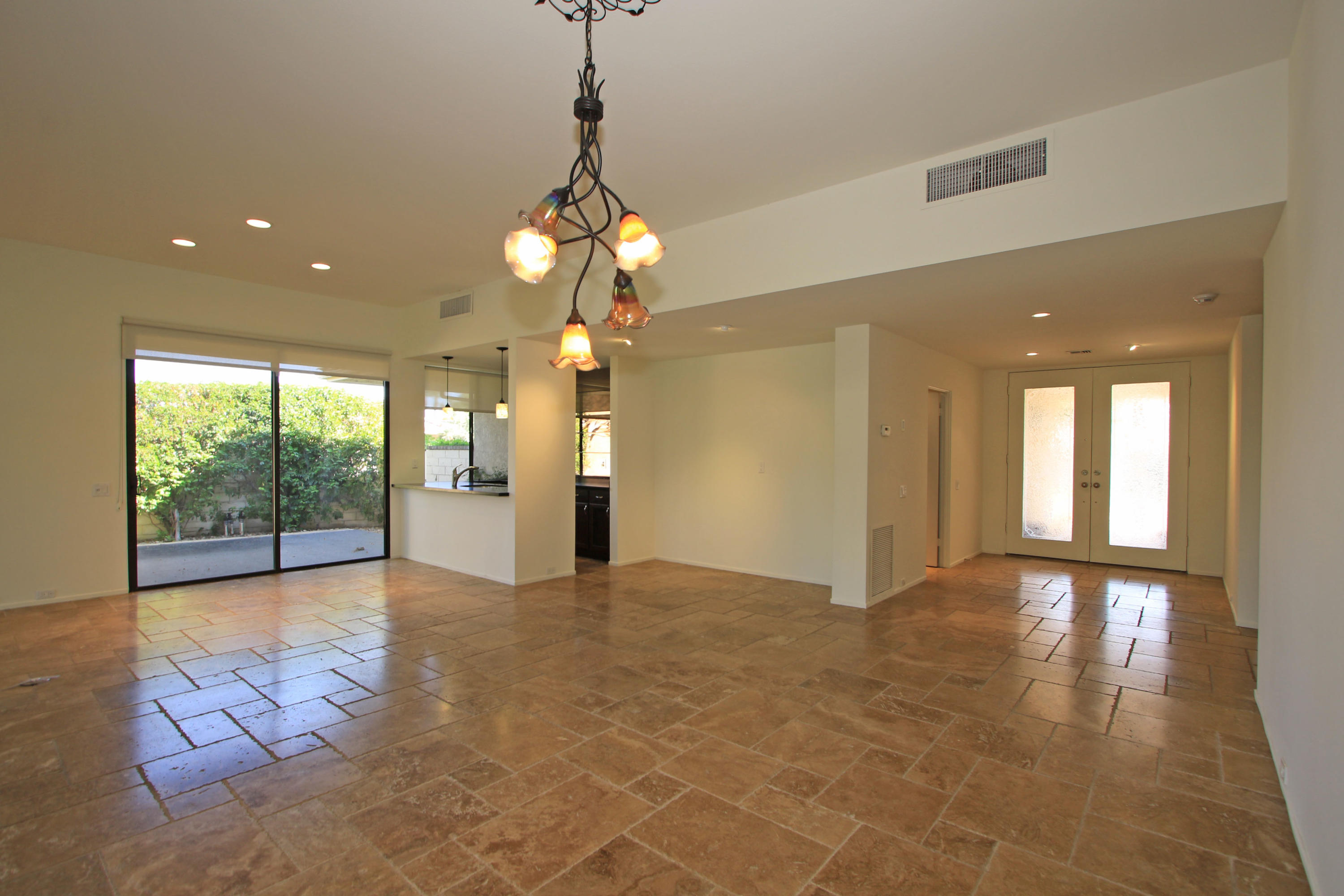 14 Colgate Drive Rancho Mirage, CA 92270 - Photo 19 of 46 a view of livingroom with an entryway
