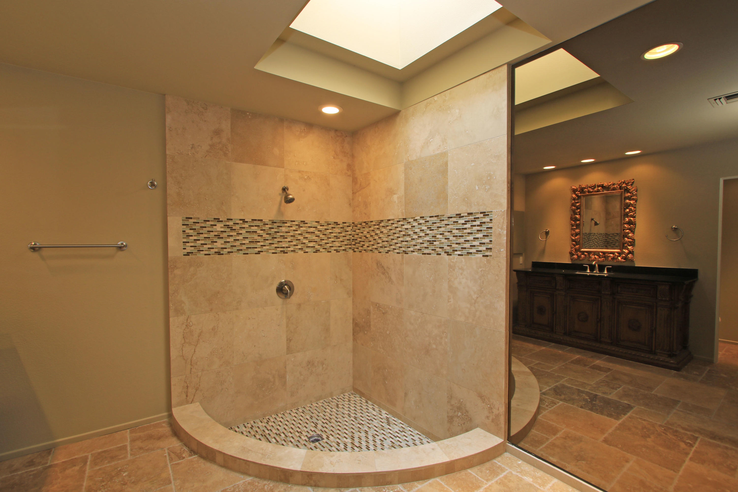 14 Colgate Drive Rancho Mirage, CA 92270 - Photo 31 of 46 a view of a bathroom
