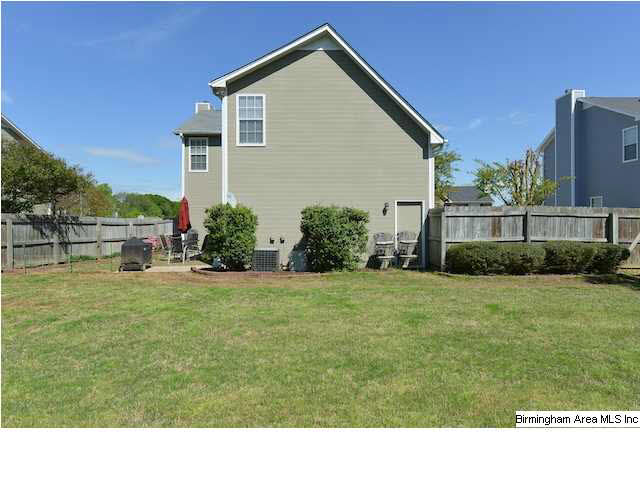 104 Ivy Circle Pelham, AL 35124 - Photo 4 of 32